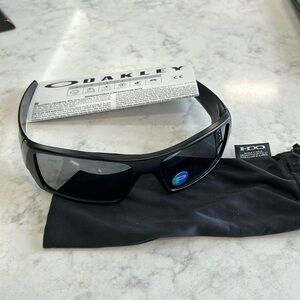NEW! Oakley Gascan